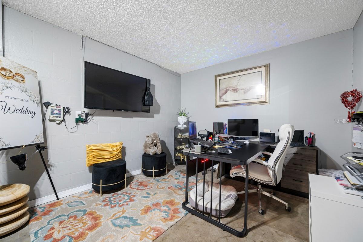 Image 15 of 20 For 13132 Carrollwood Creek Drive