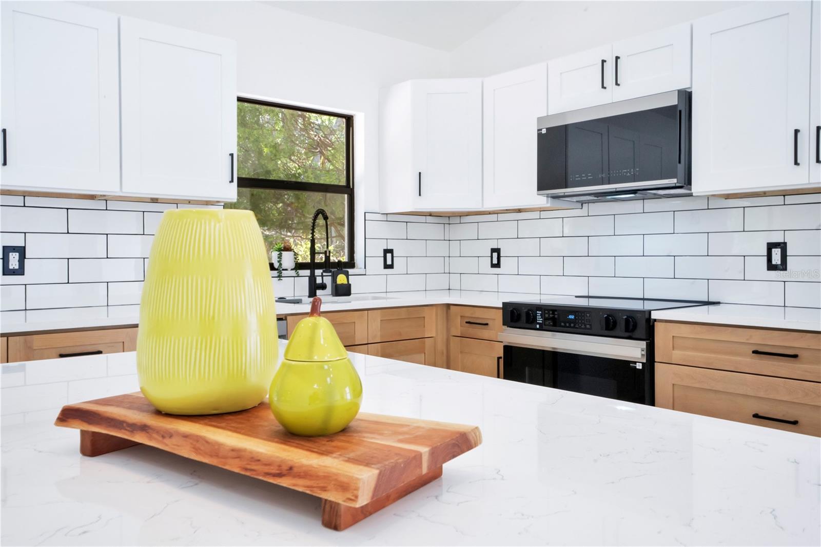 Image 20 of 53 For 11230 Elmfield Drive
