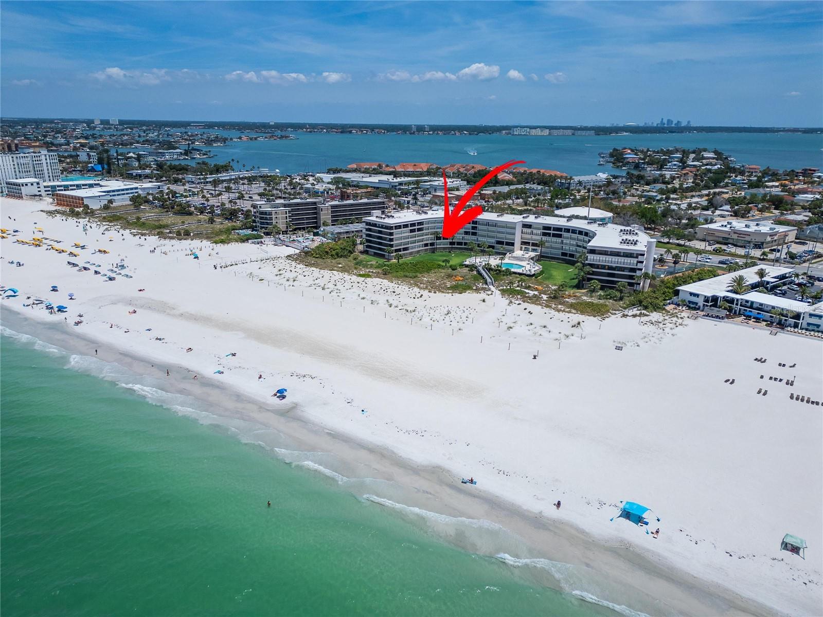 Image 11 of 94 For 4450 Gulf Boulevard 113