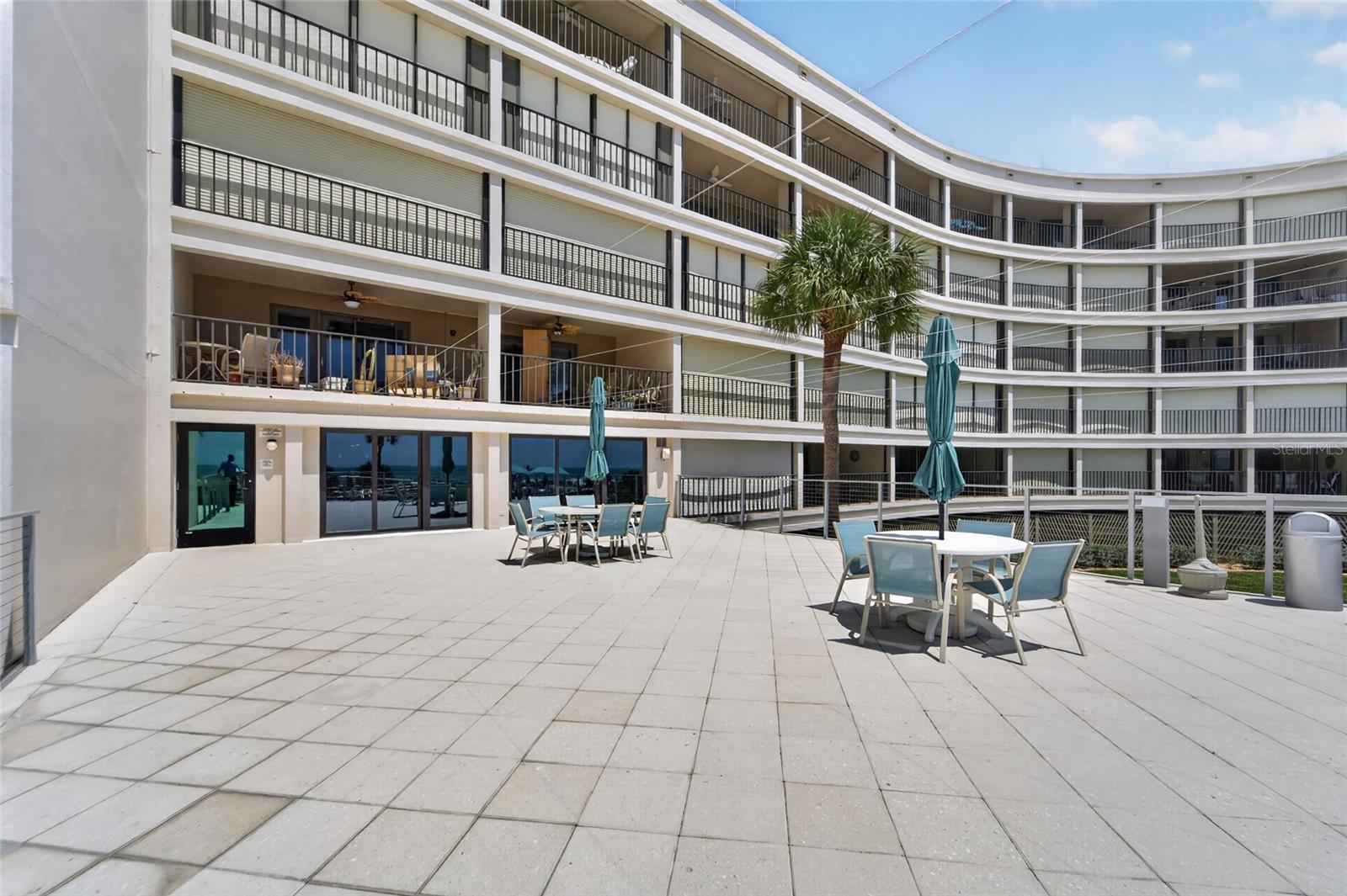 Image 73 of 94 For 4450 Gulf Boulevard 113