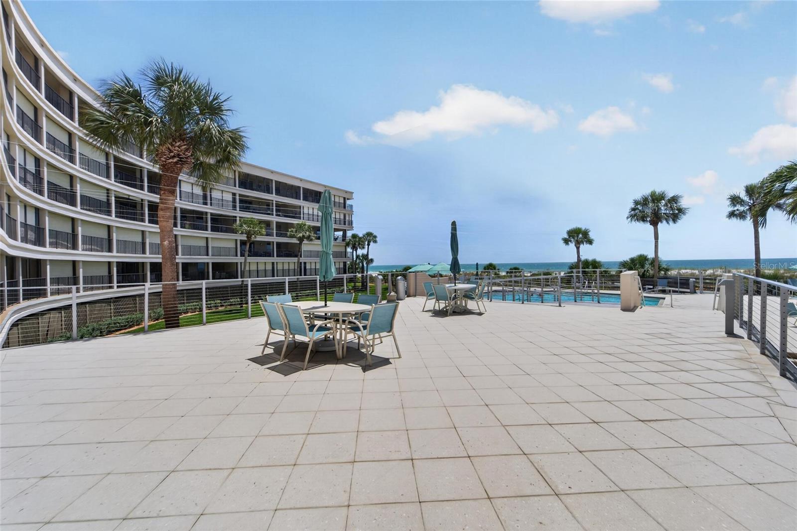 Image 74 of 94 For 4450 Gulf Boulevard 113