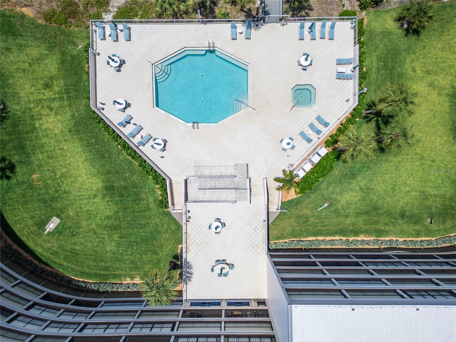 Image 90 of 94 For 4450 Gulf Boulevard 113