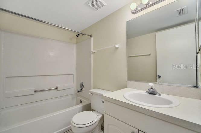 Image 11 of 28 For 2690 Coral Landings Boulevard 438