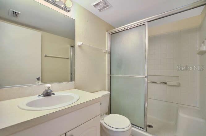 Image 14 of 28 For 2690 Coral Landings Boulevard 438