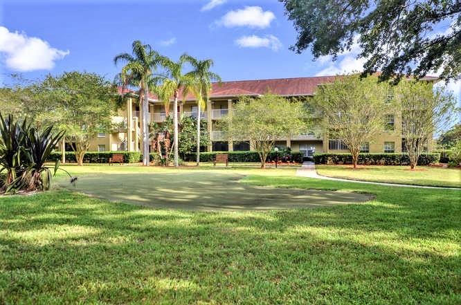 Image 24 of 28 For 2690 Coral Landings Boulevard 438