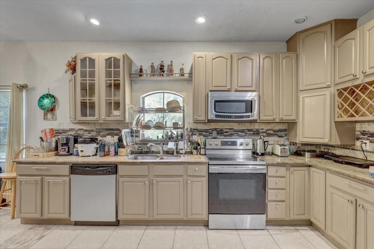Image 10 of 53 For 4954 Ewell Road