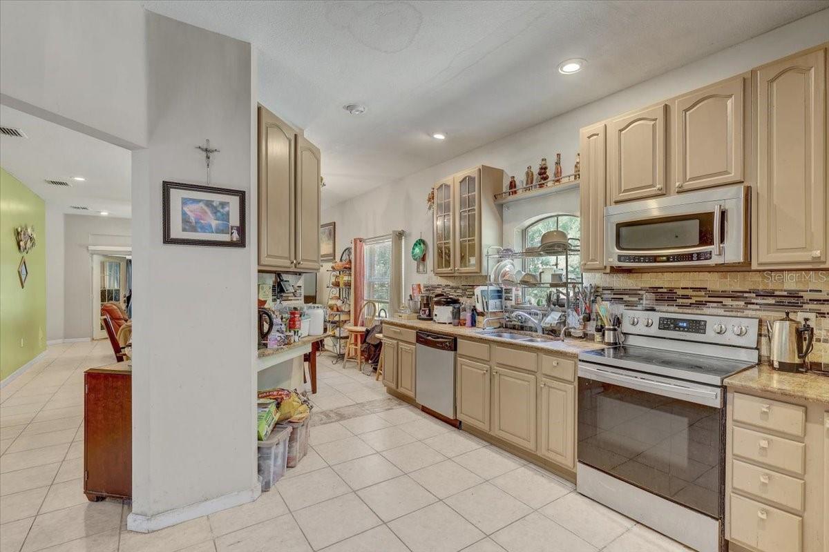 Image 12 of 53 For 4954 Ewell Road
