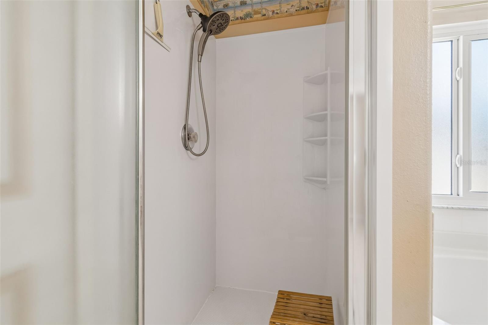 Image 20 of 48 For 12803 Longcrest Drive