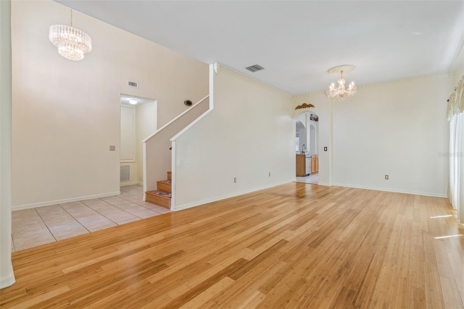 Image 4 of 48 For 12803 Longcrest Drive