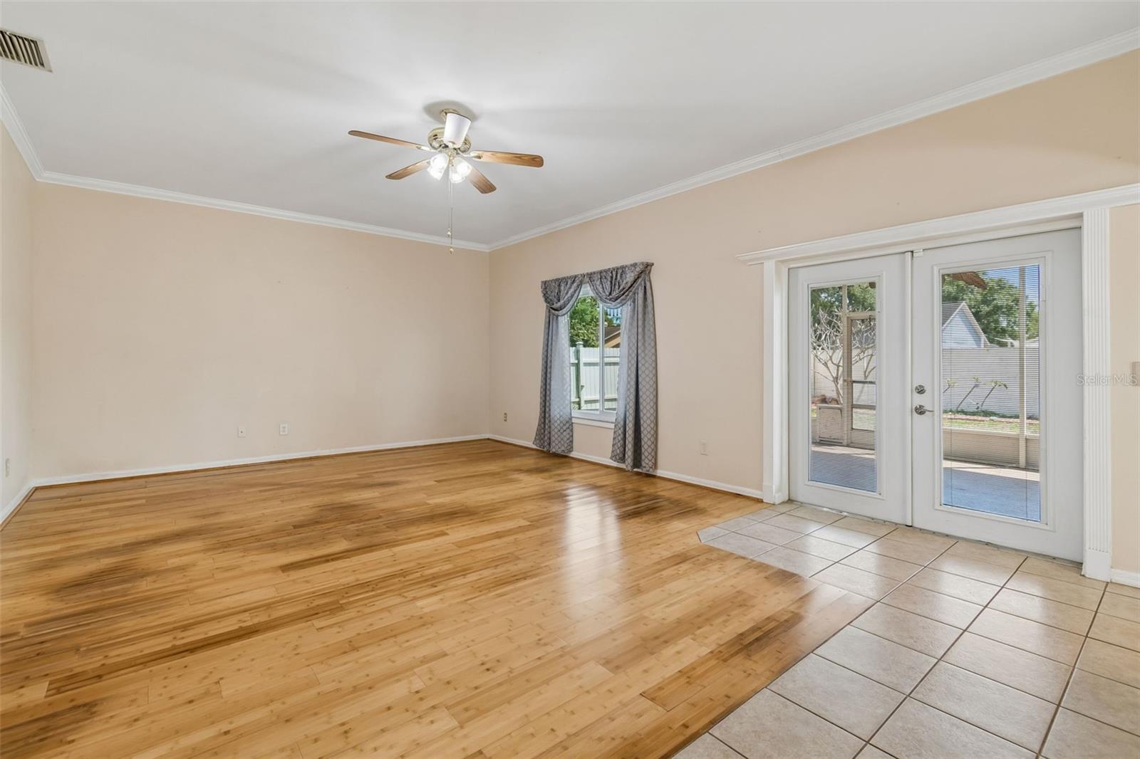 Image 9 of 48 For 12803 Longcrest Drive