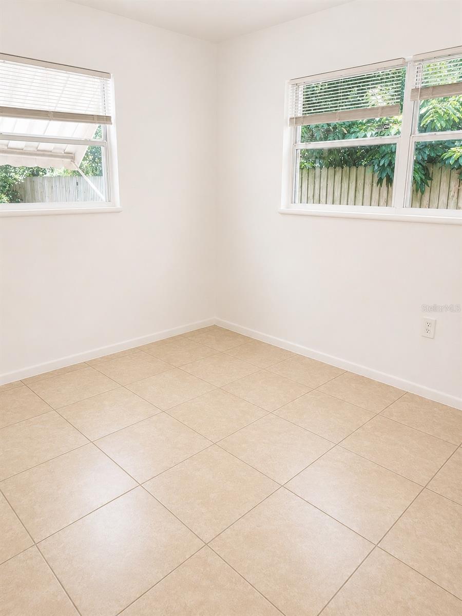Image 8 of 17 For 5411 70th Lane N