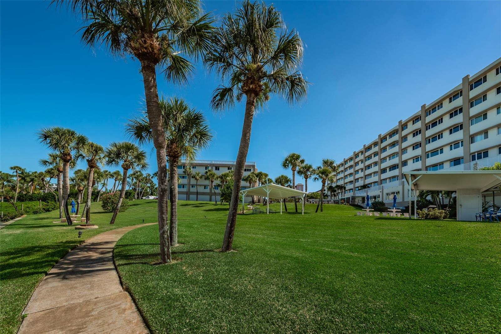 Image 31 of 40 For 100 Bluff View Drive 511c