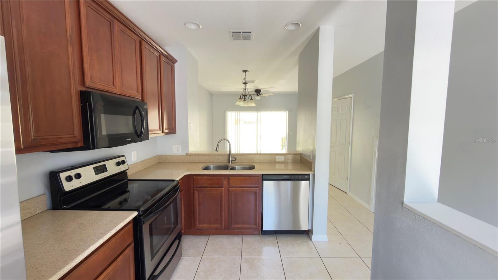 Image 10 of 20 For 8519 Trail Wind Drive