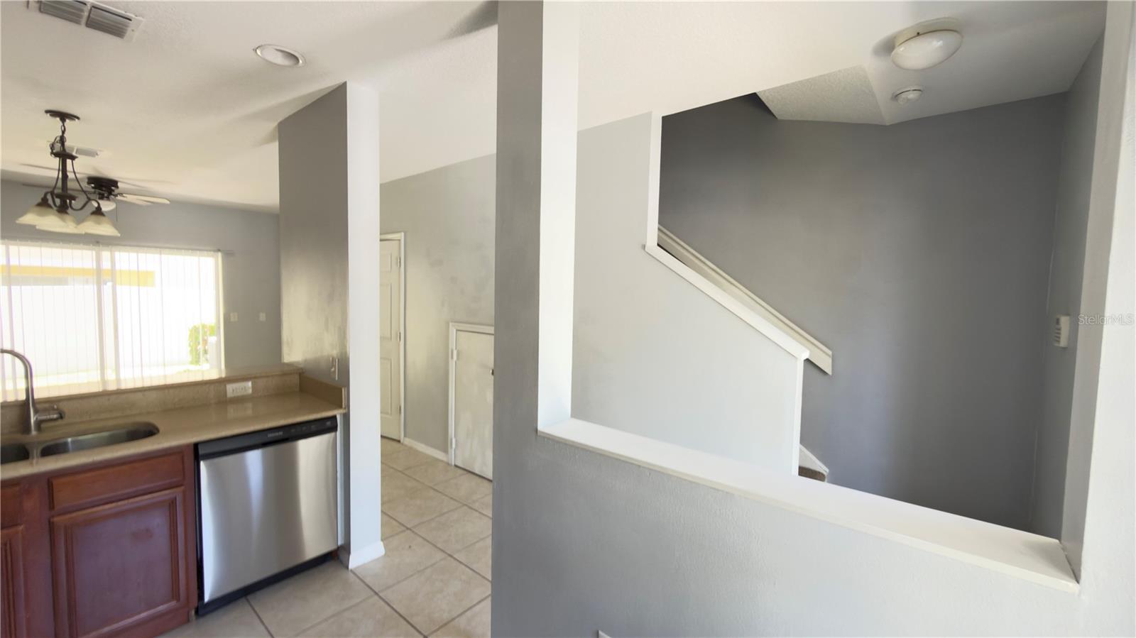 Image 11 of 20 For 8519 Trail Wind Drive