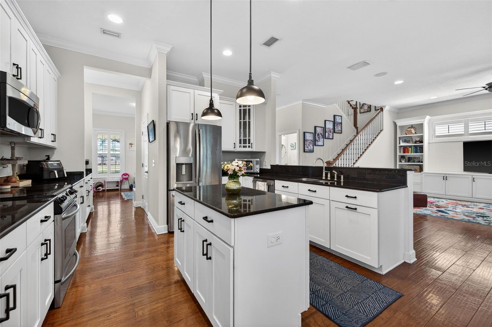 Image 12 of 39 For 2812 Paxton Avenue