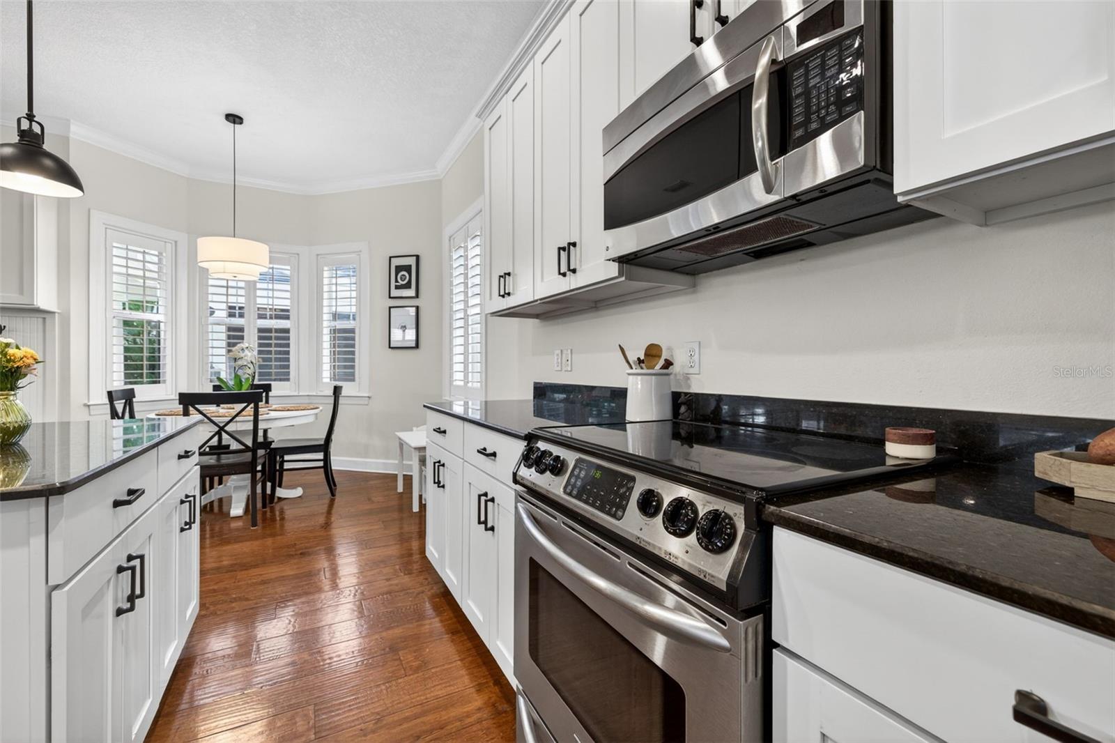 Image 13 of 39 For 2812 Paxton Avenue