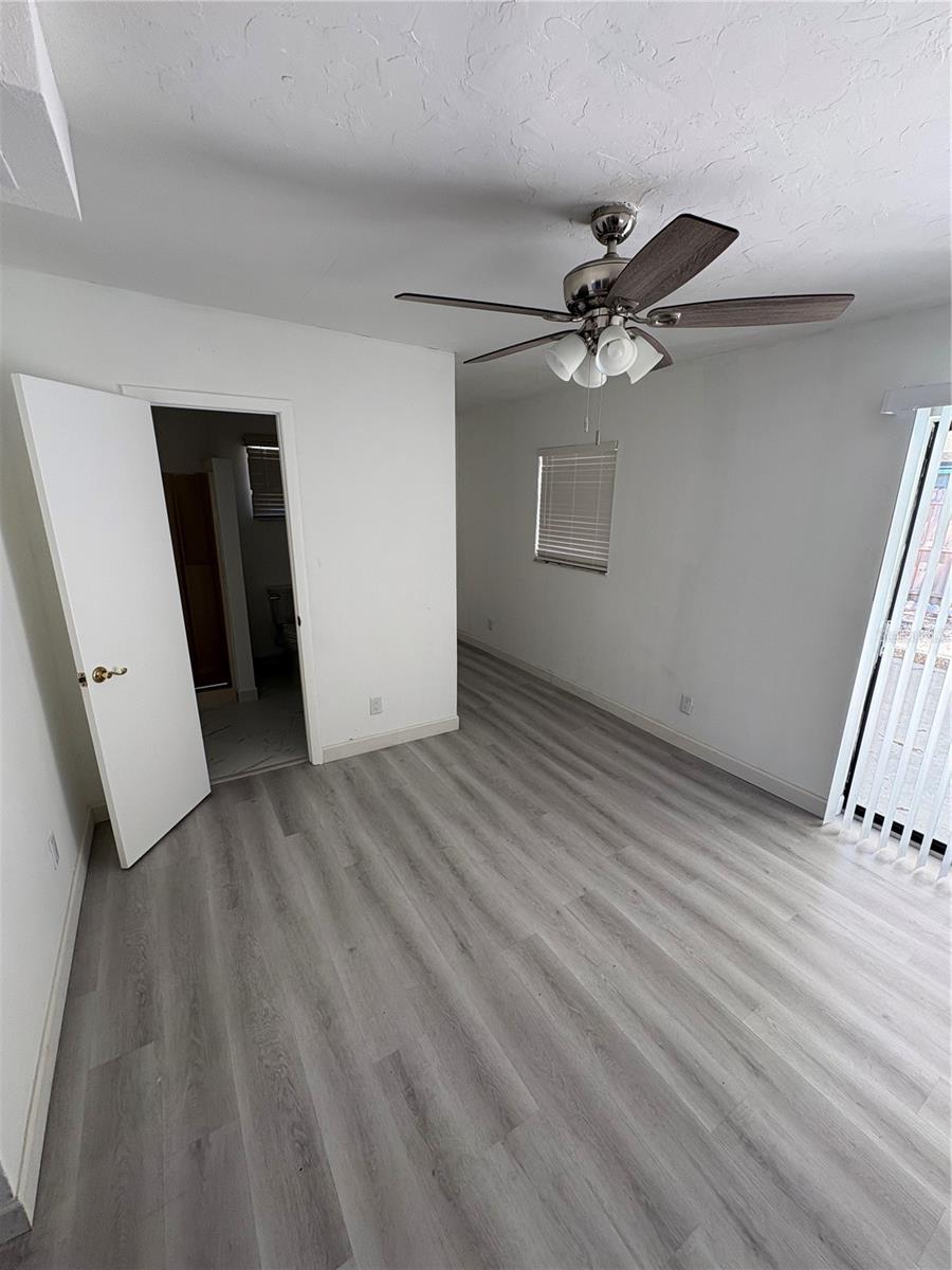 Image 11 of 21 For 7981 Smoketree Court