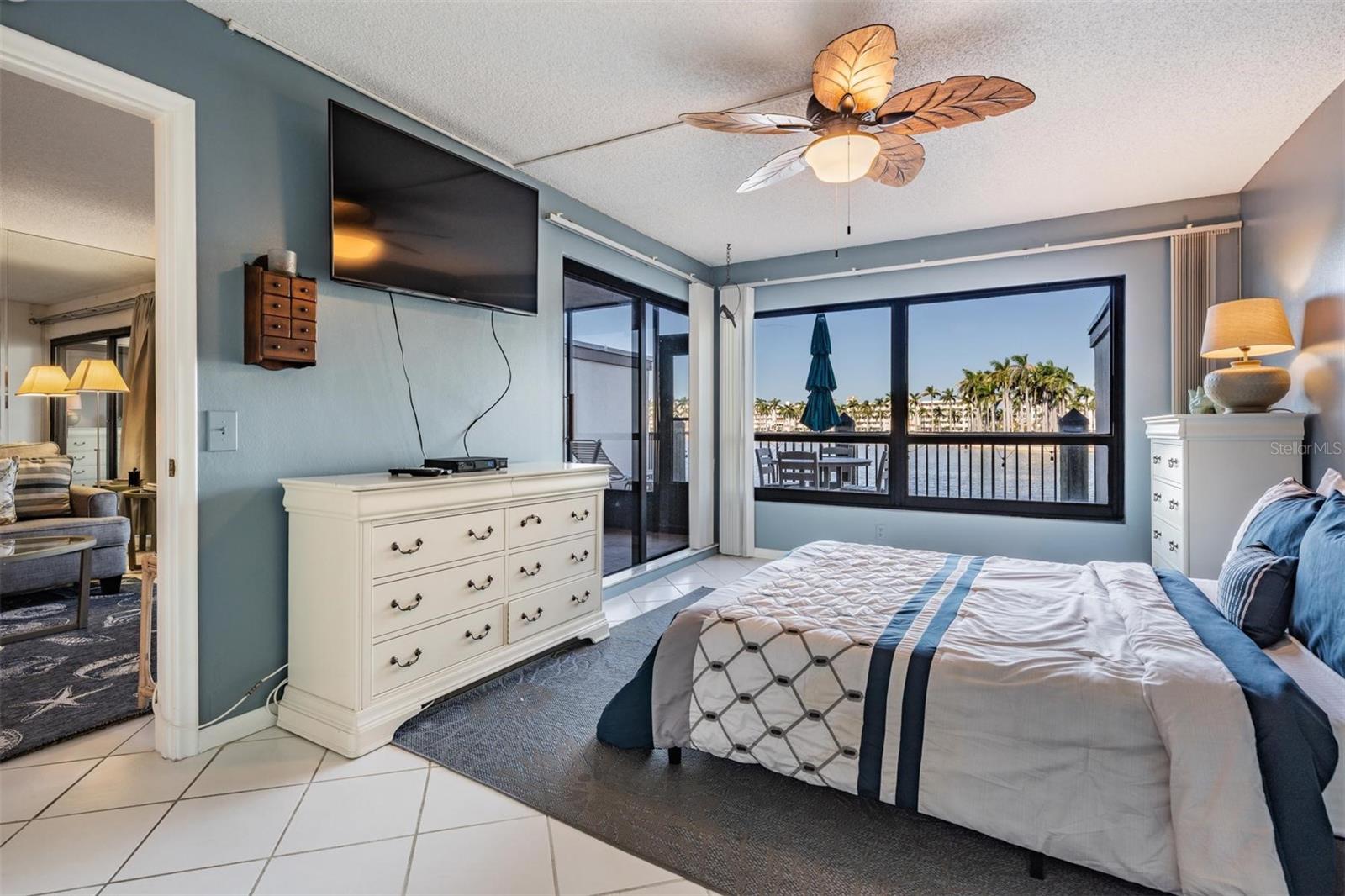Image 15 of 35 For 6294 Bahia Del Mar Circle 107
