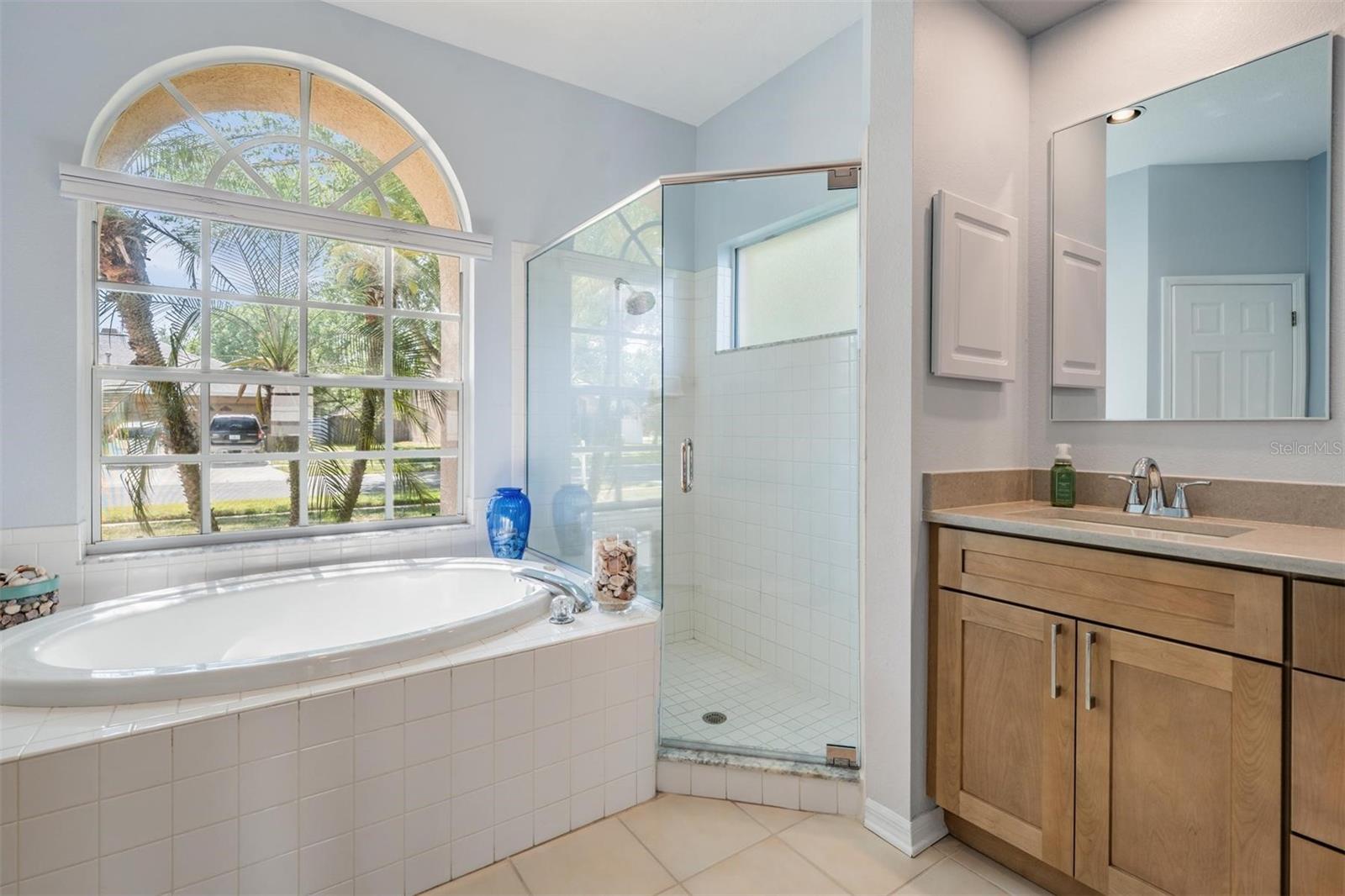 Image 24 of 49 For 1821 Palm Ridge Place