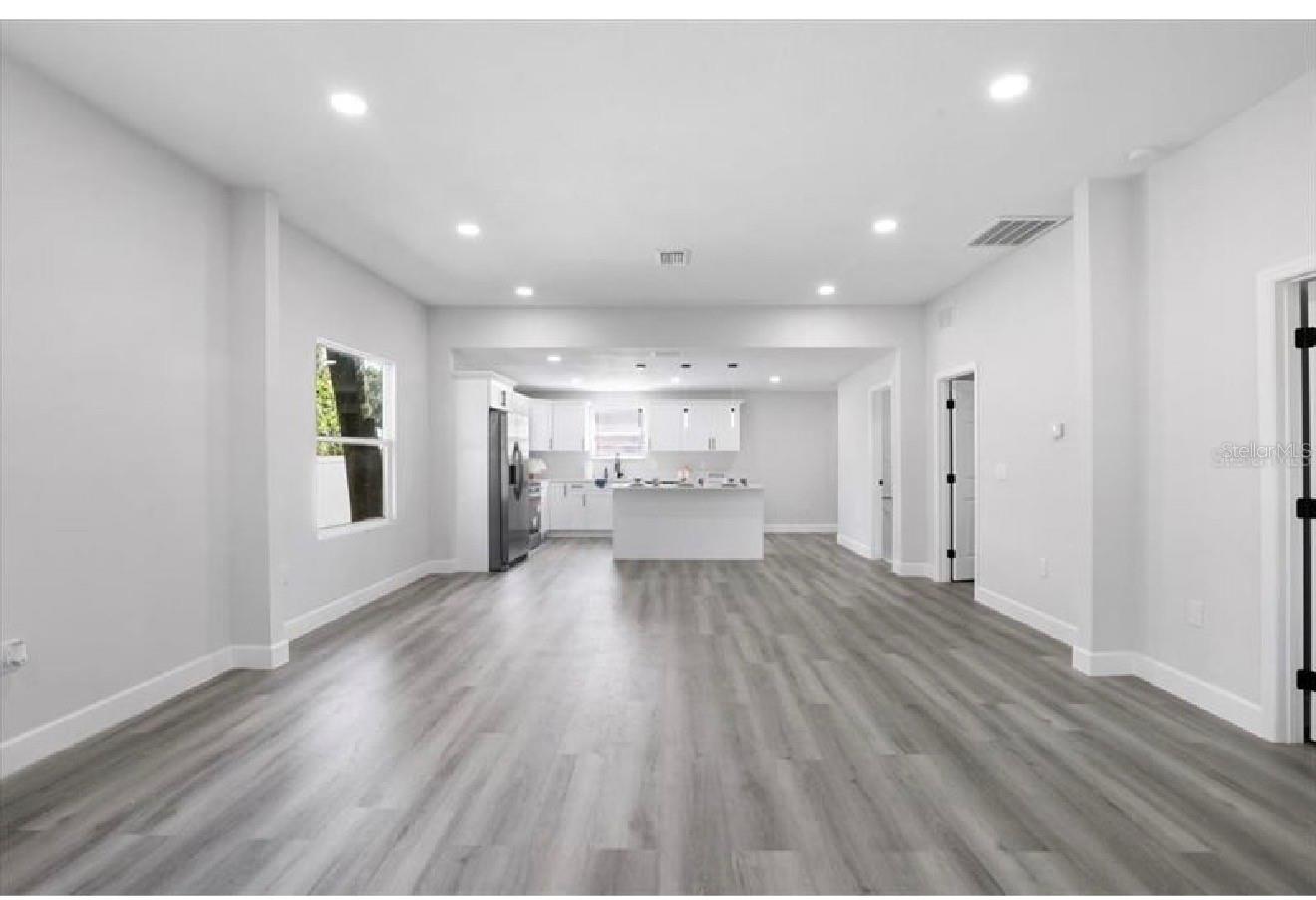 Image 4 of 23 For 506 Warnell Street