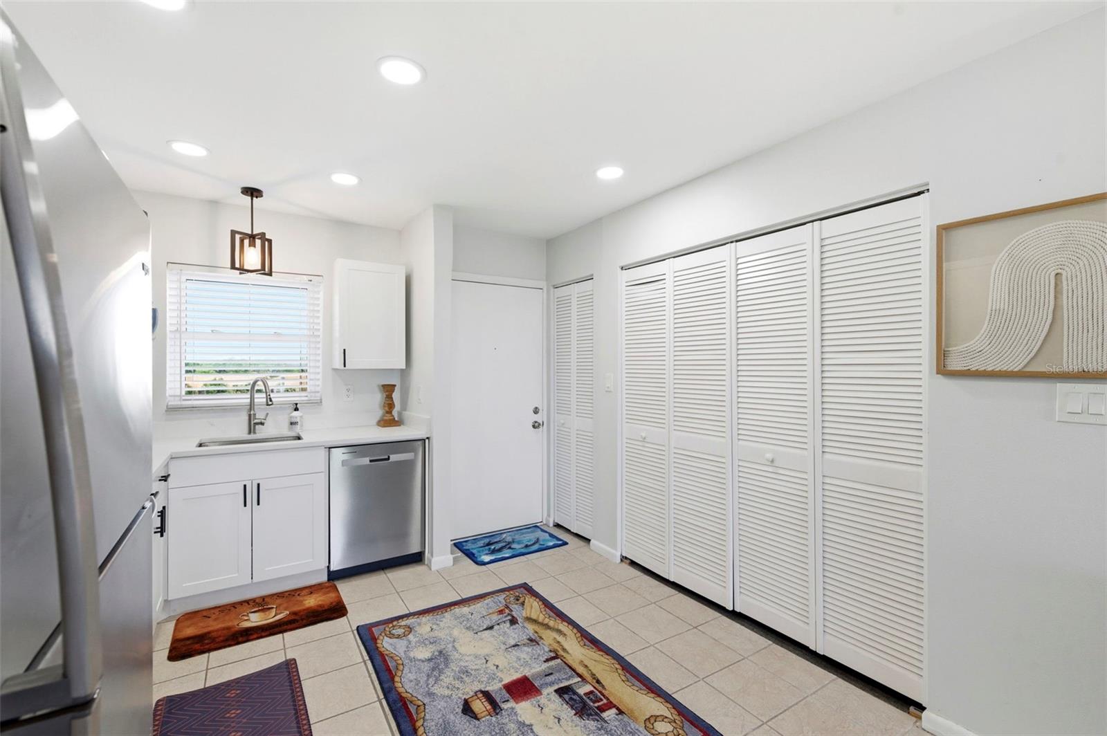 Image 11 of 63 For 4939 Floramar Terrace 501
