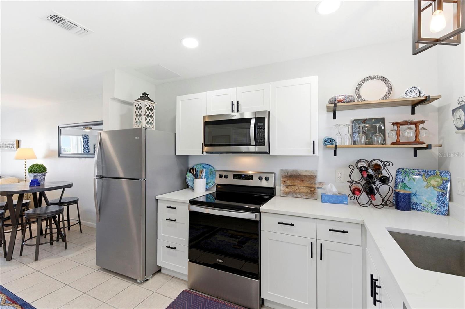 Image 12 of 63 For 4939 Floramar Terrace 501