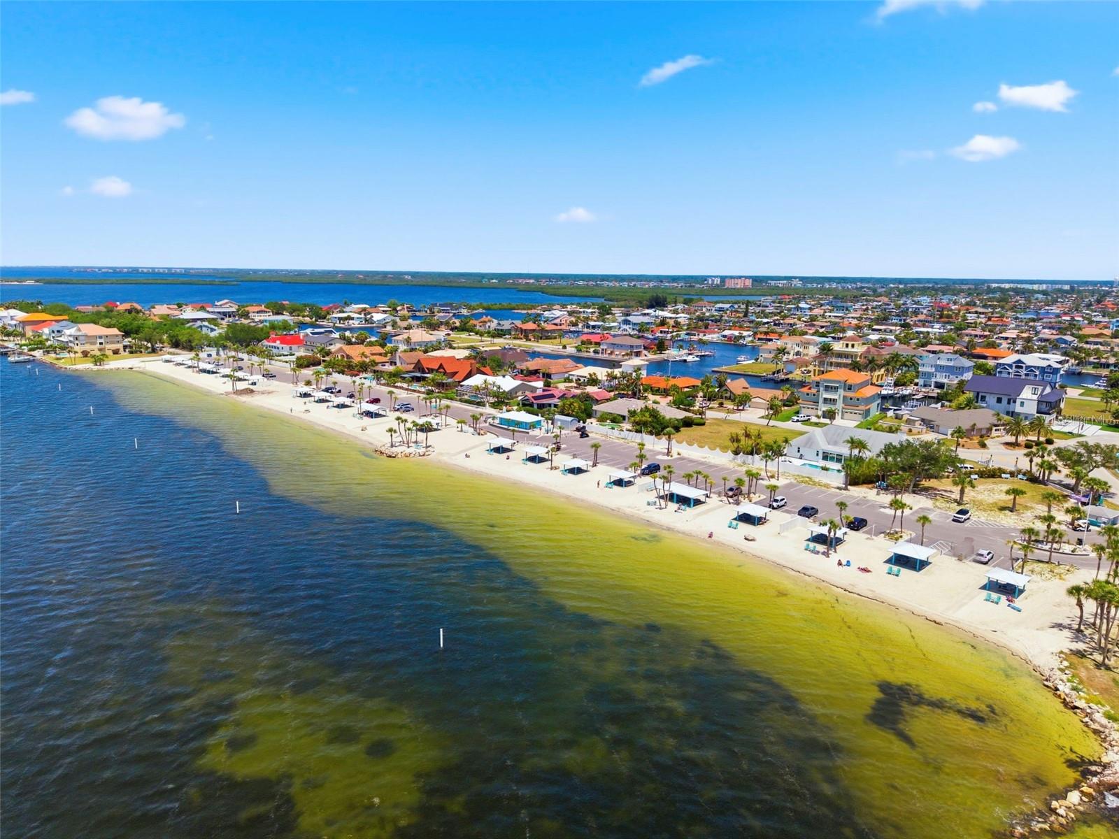 Image 35 of 63 For 4939 Floramar Terrace 501