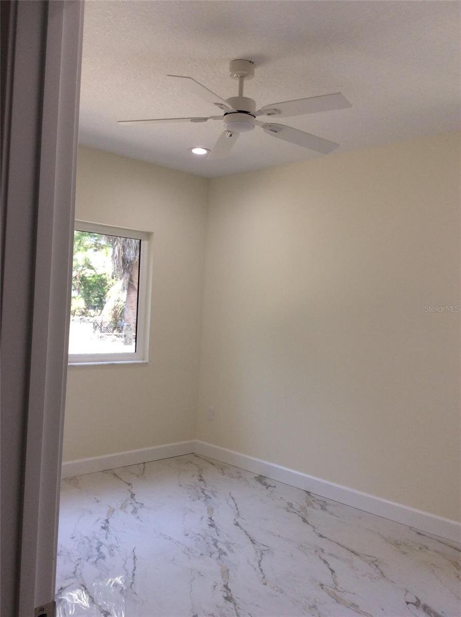 Image 6 of 12 For 2812 Durham Street