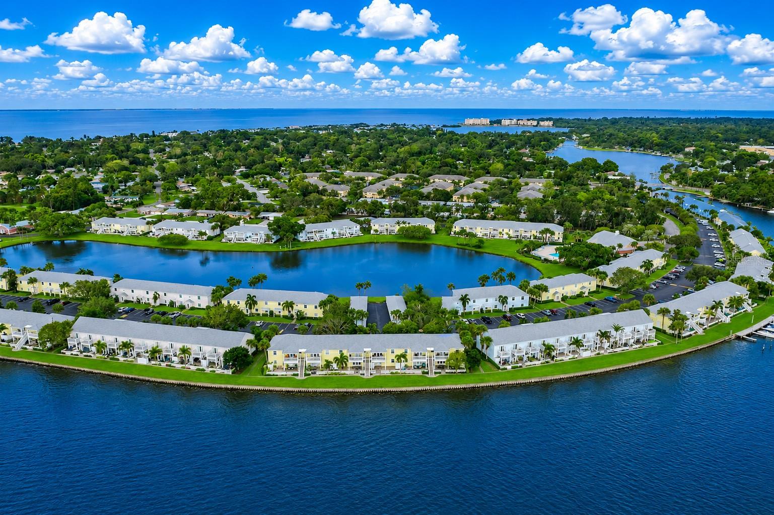 Details for 121 Seahorse Drive Se C, ST PETERSBURG, FL 33705