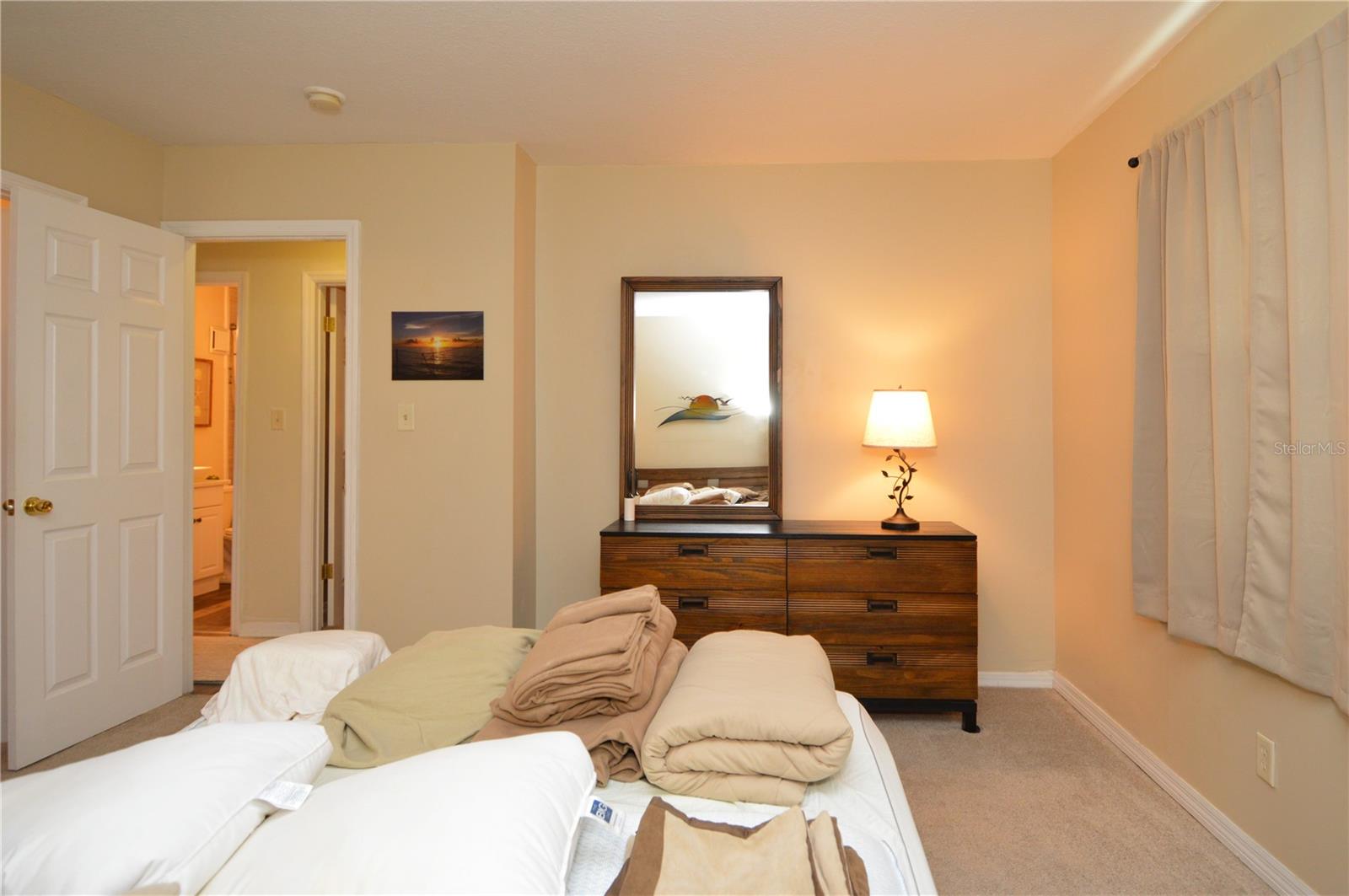Image 34 of 100 For 121 Seahorse Drive Se C