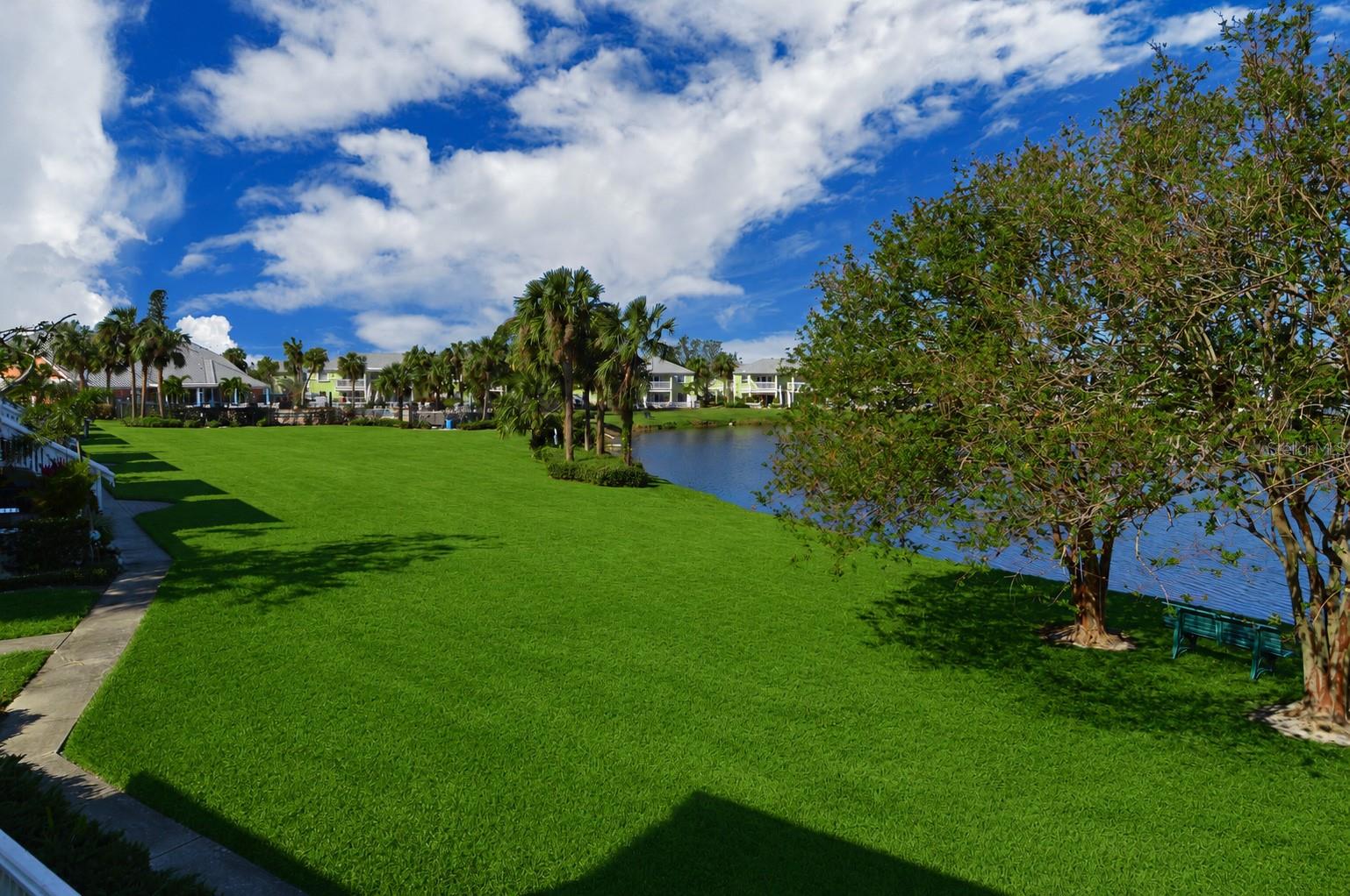 Image 53 of 100 For 121 Seahorse Drive Se C