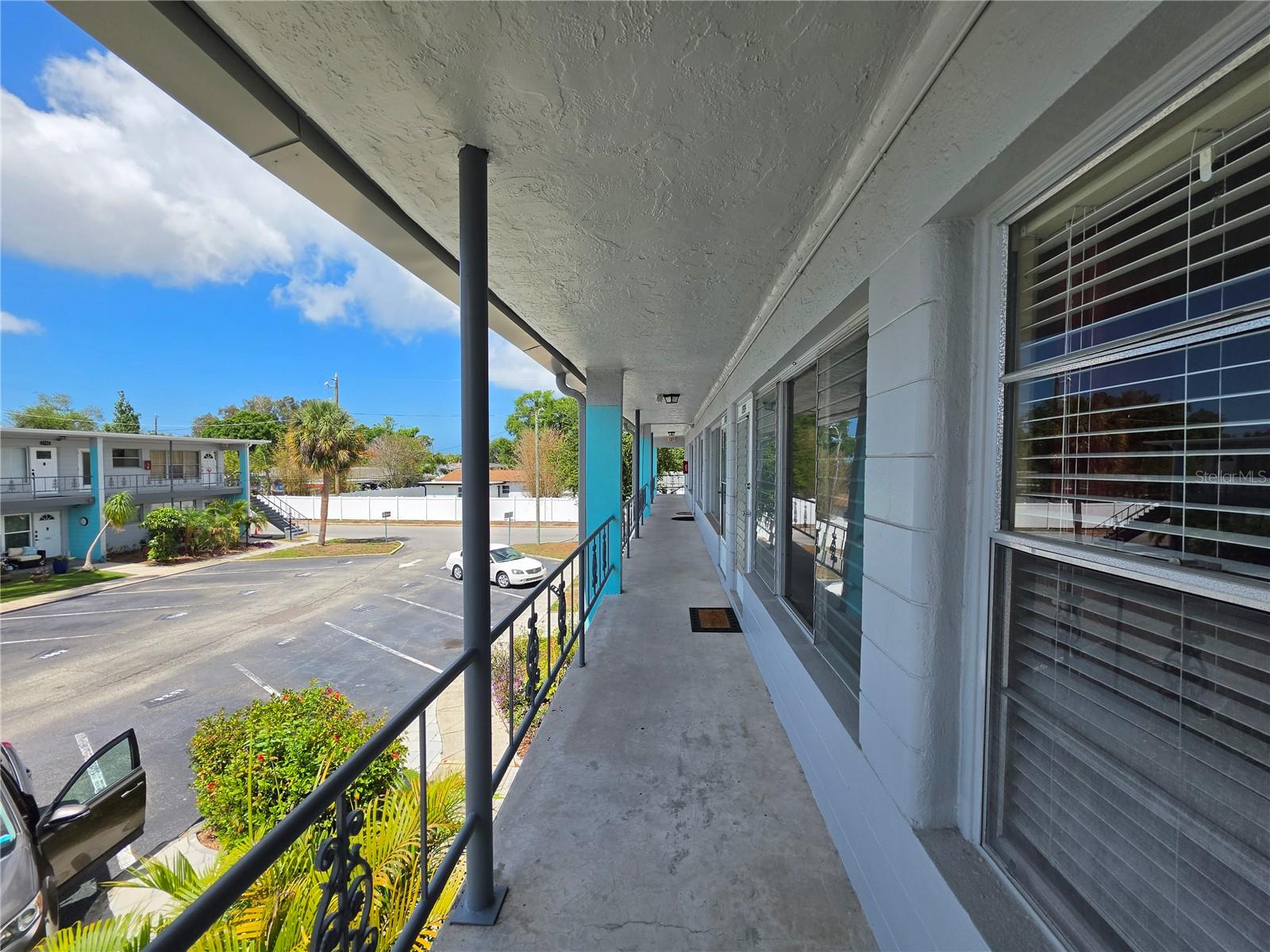 Image 2 of 19 For 4325 58th Way N 1525