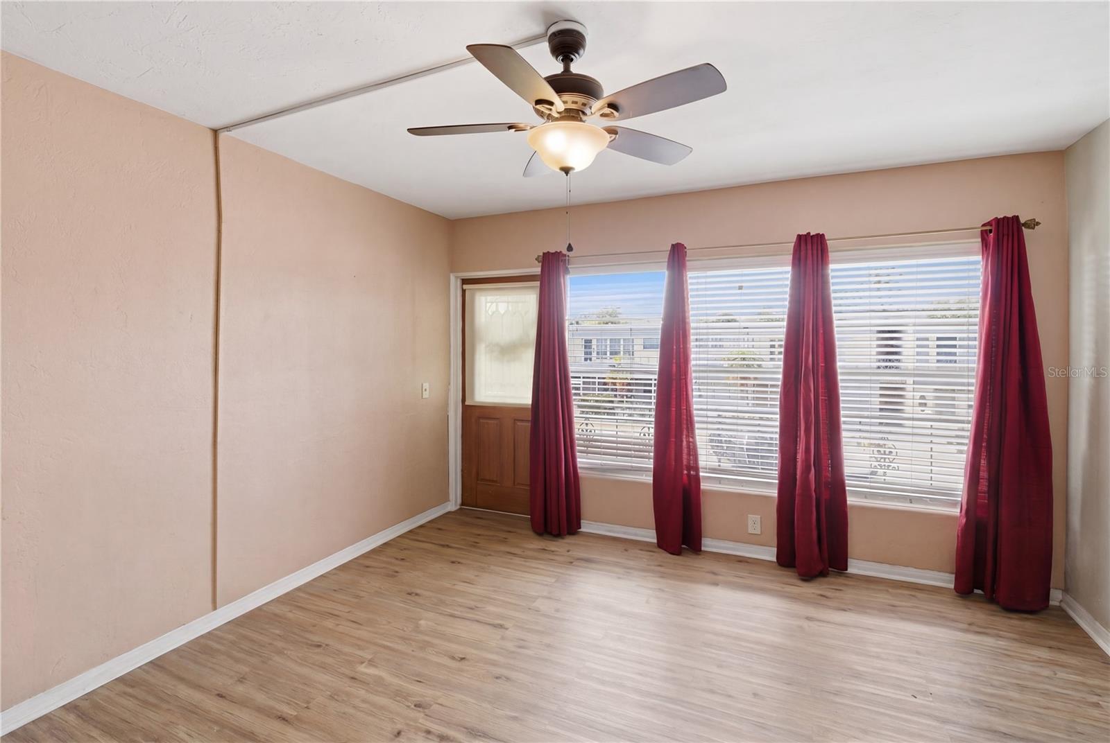 Image 7 of 19 For 4325 58th Way N 1525