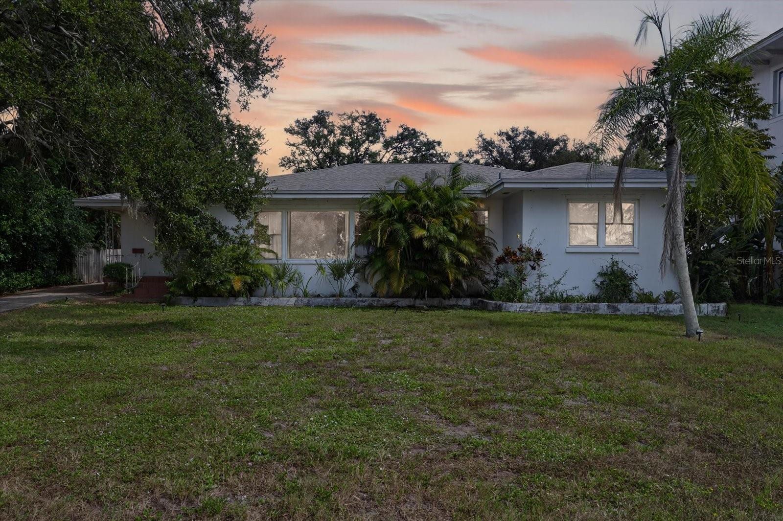 Image 32 of 38 For 215 Edgewater Drive
