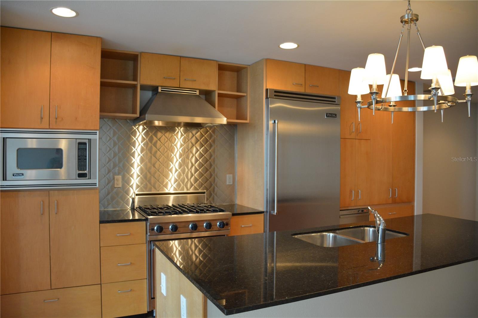 Image 9 of 19 For 1208 Kennedy Boulevard 421