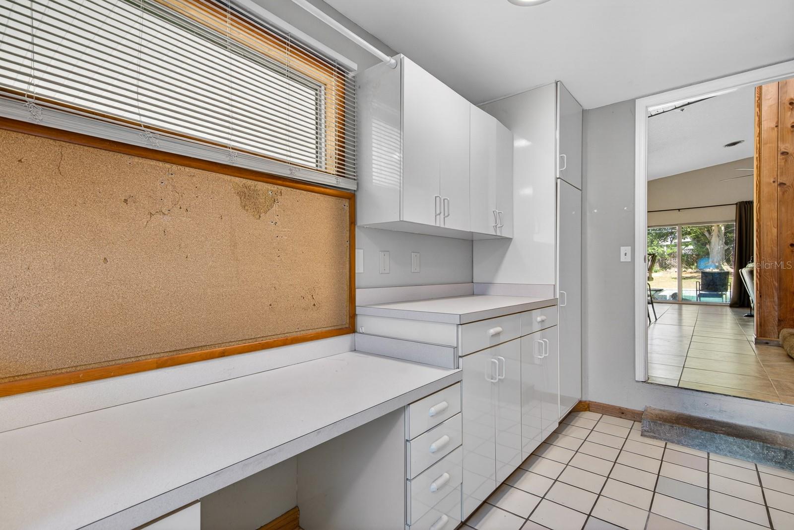 Image 45 of 64 For 1424 Evergreen Avenue