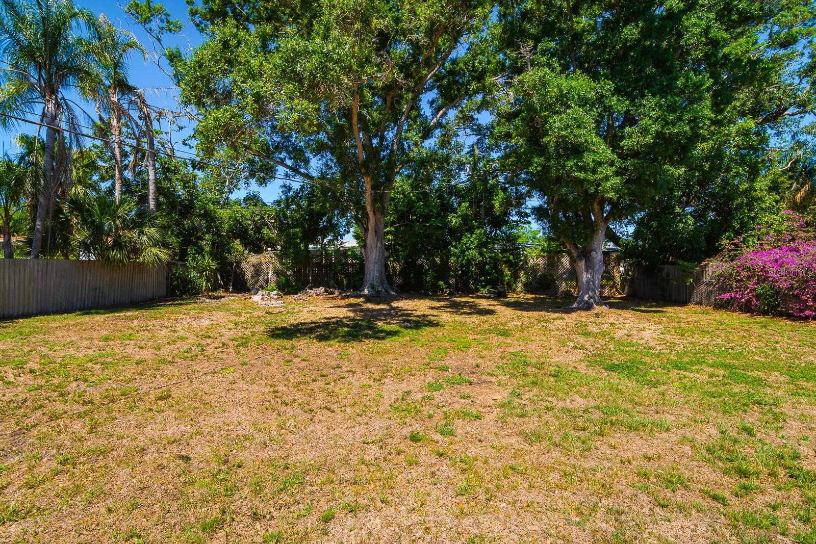 Image 54 of 64 For 1424 Evergreen Avenue