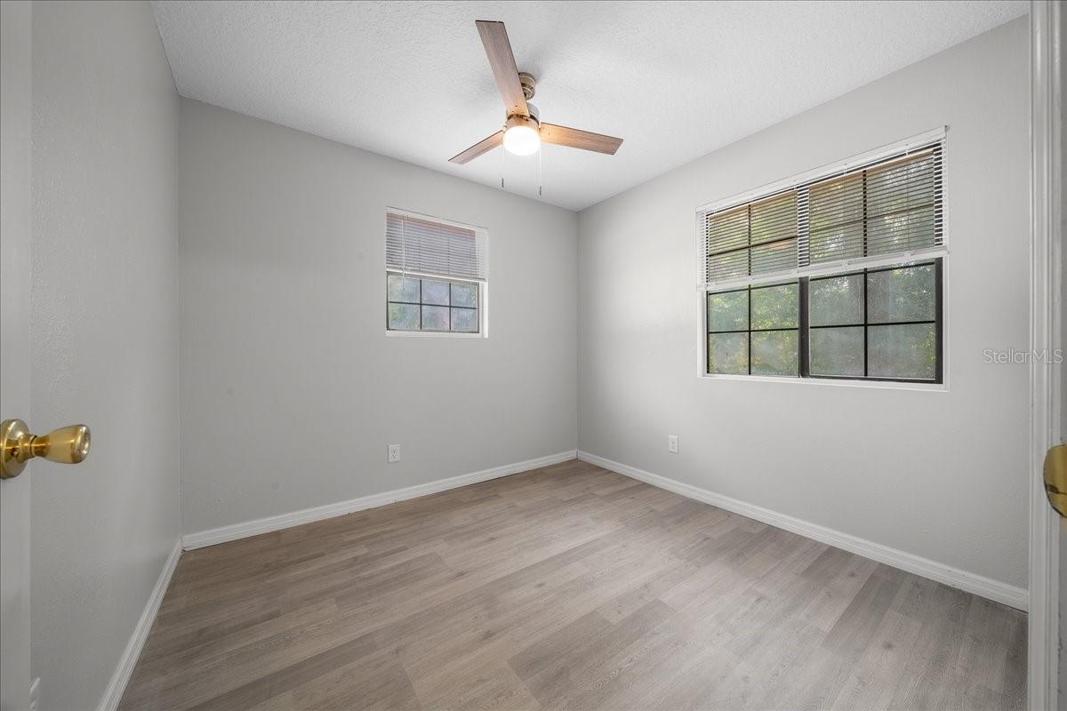 Image 15 of 22 For 4103 Holly Hill