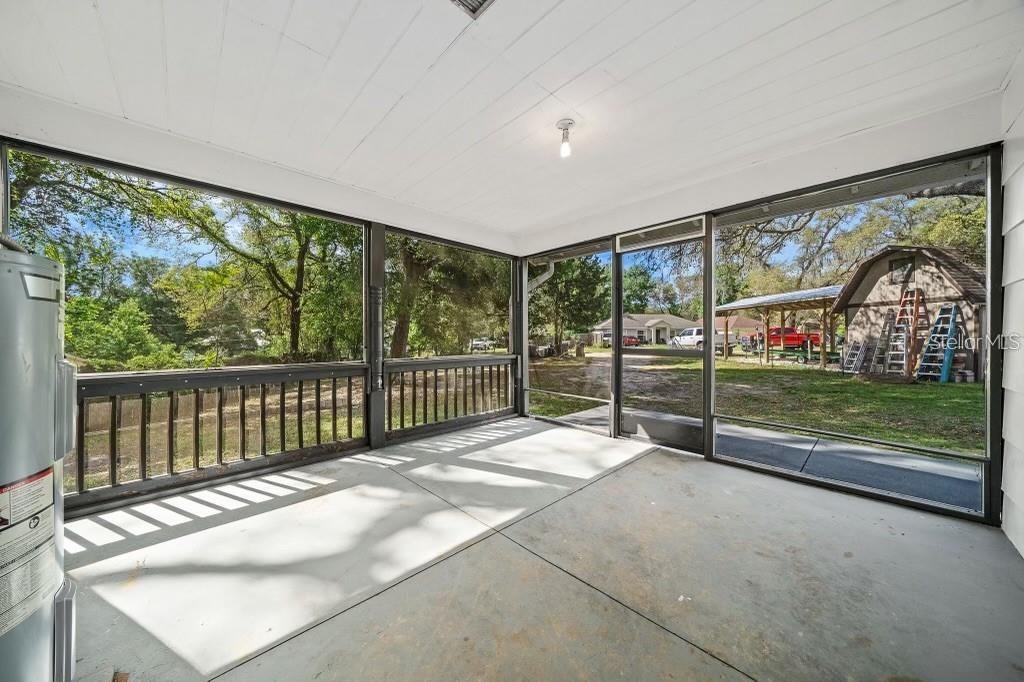 Image 19 of 22 For 4103 Holly Hill
