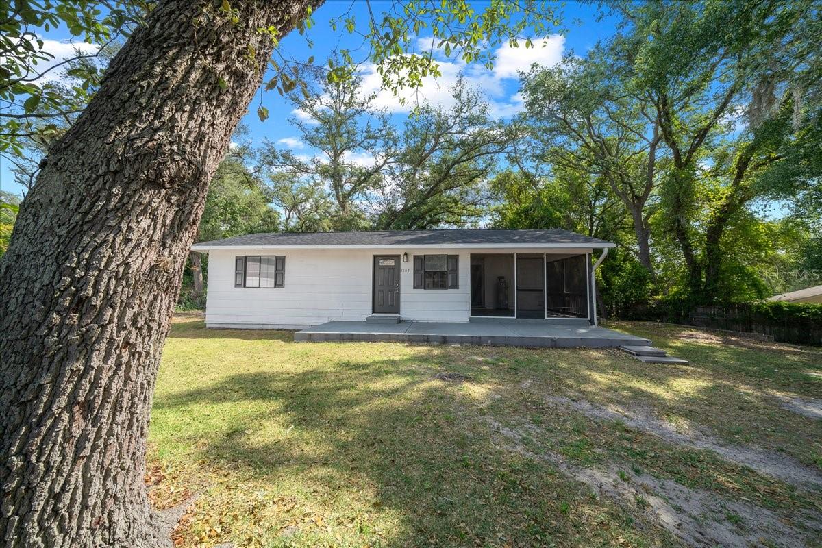 Image 4 of 22 For 4103 Holly Hill