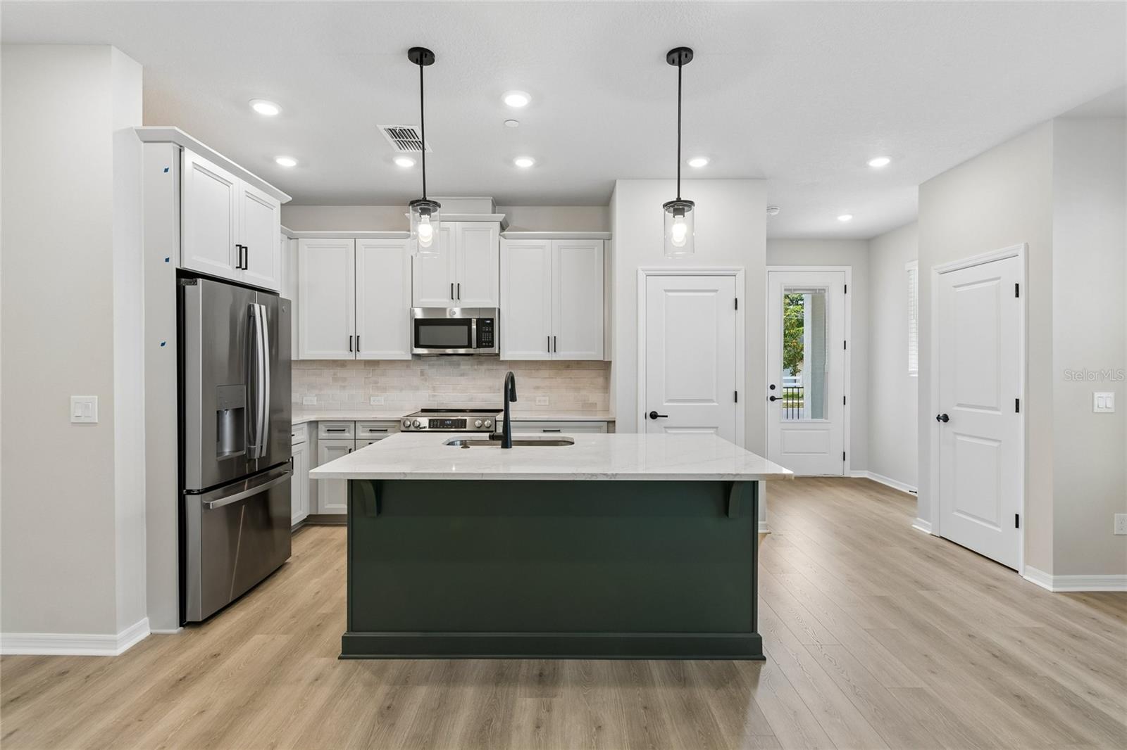Image 12 of 36 For 4341 Roush Avenue