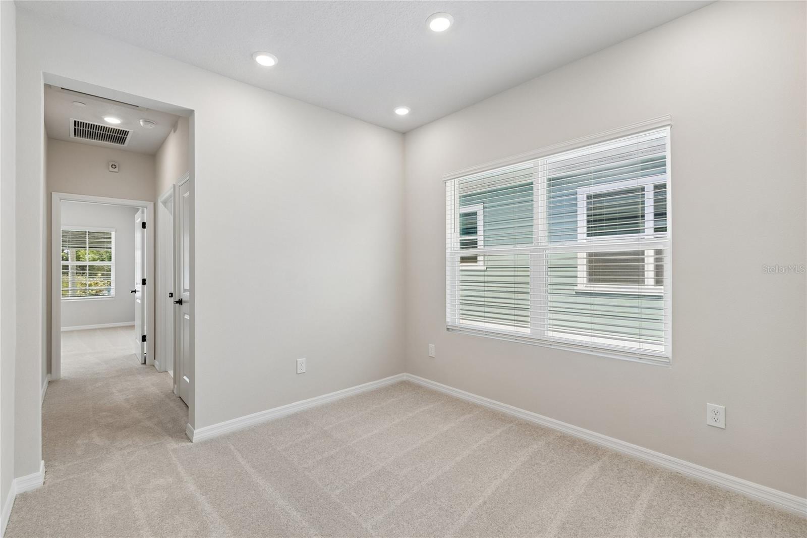 Image 20 of 36 For 4341 Roush Avenue