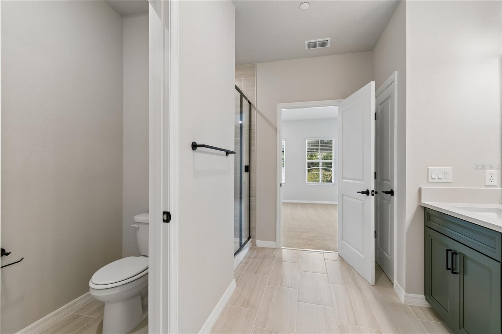Image 31 of 36 For 4341 Roush Avenue