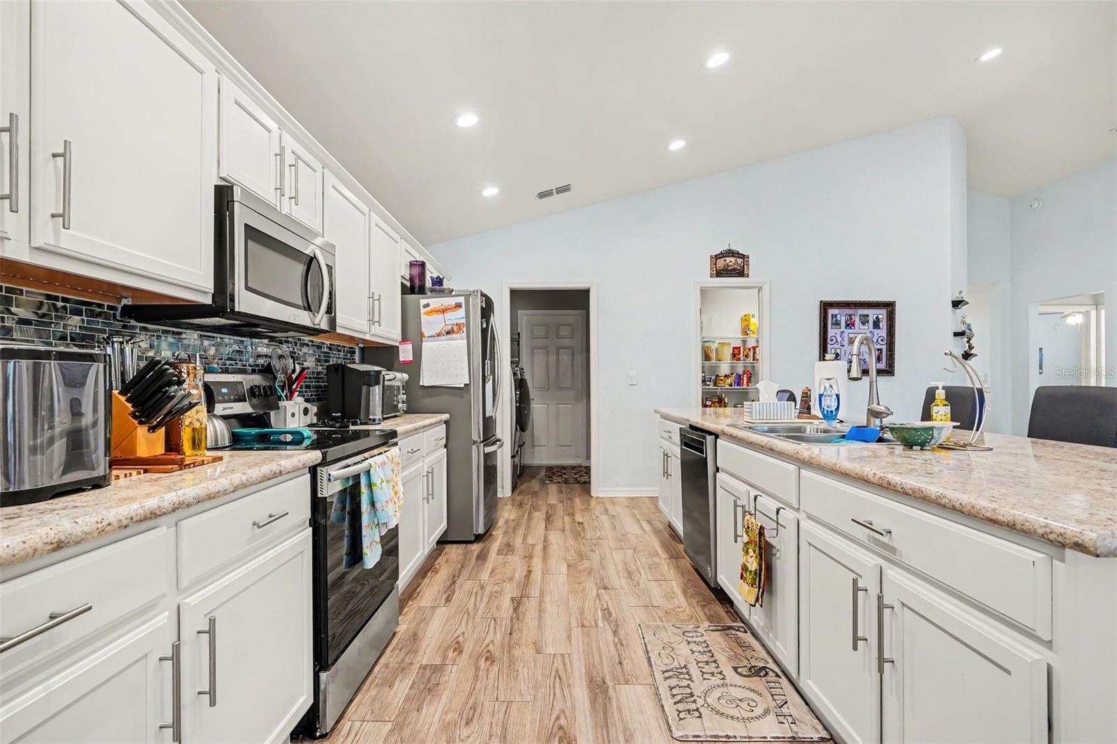 Image 7 of 27 For 3913 White Ibis Rd
