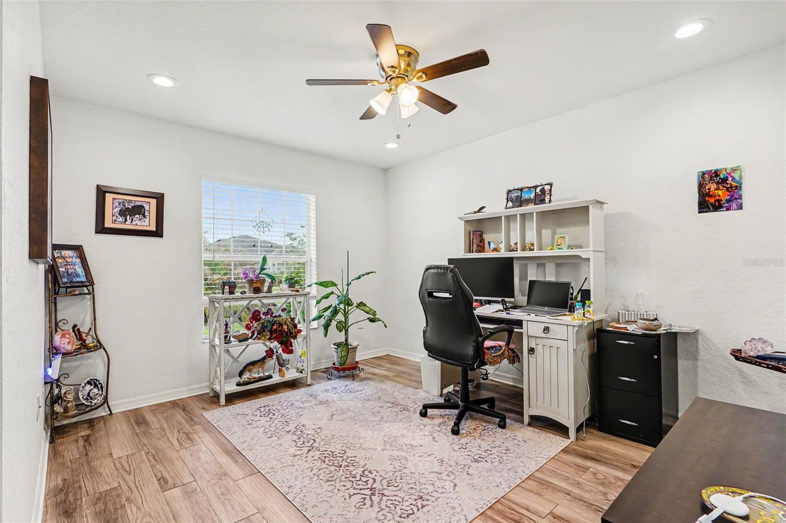 Image 9 of 27 For 3913 White Ibis Rd