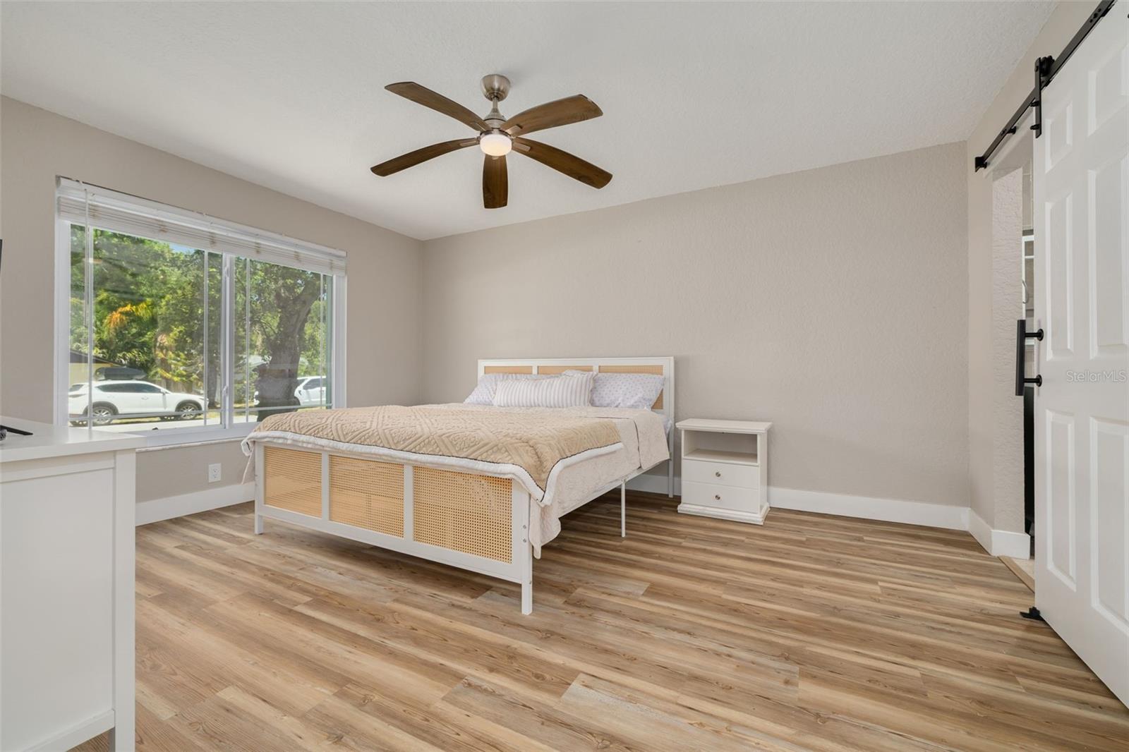 Image 14 of 31 For 1819 West Drive