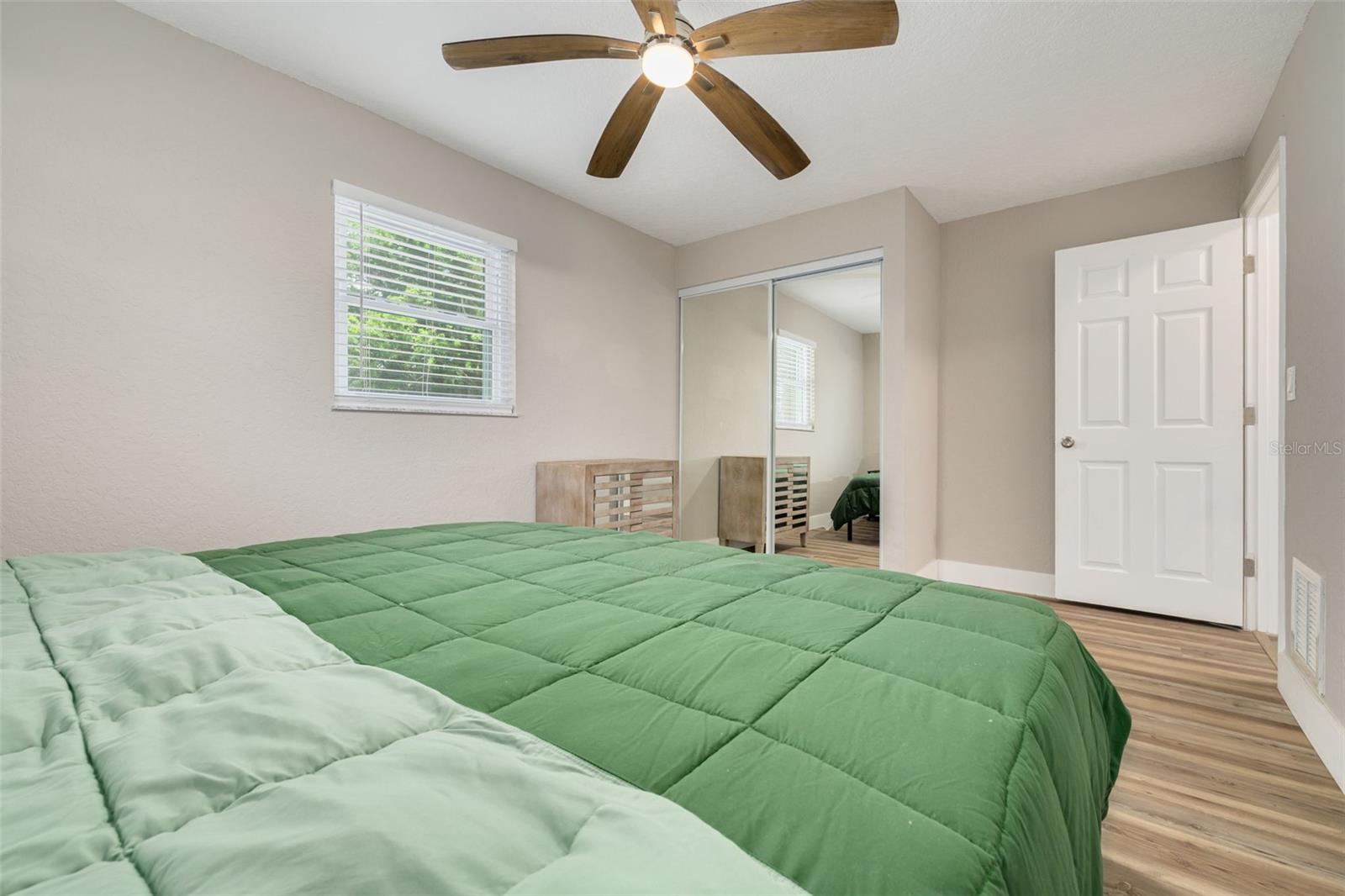 Image 20 of 31 For 1819 West Drive