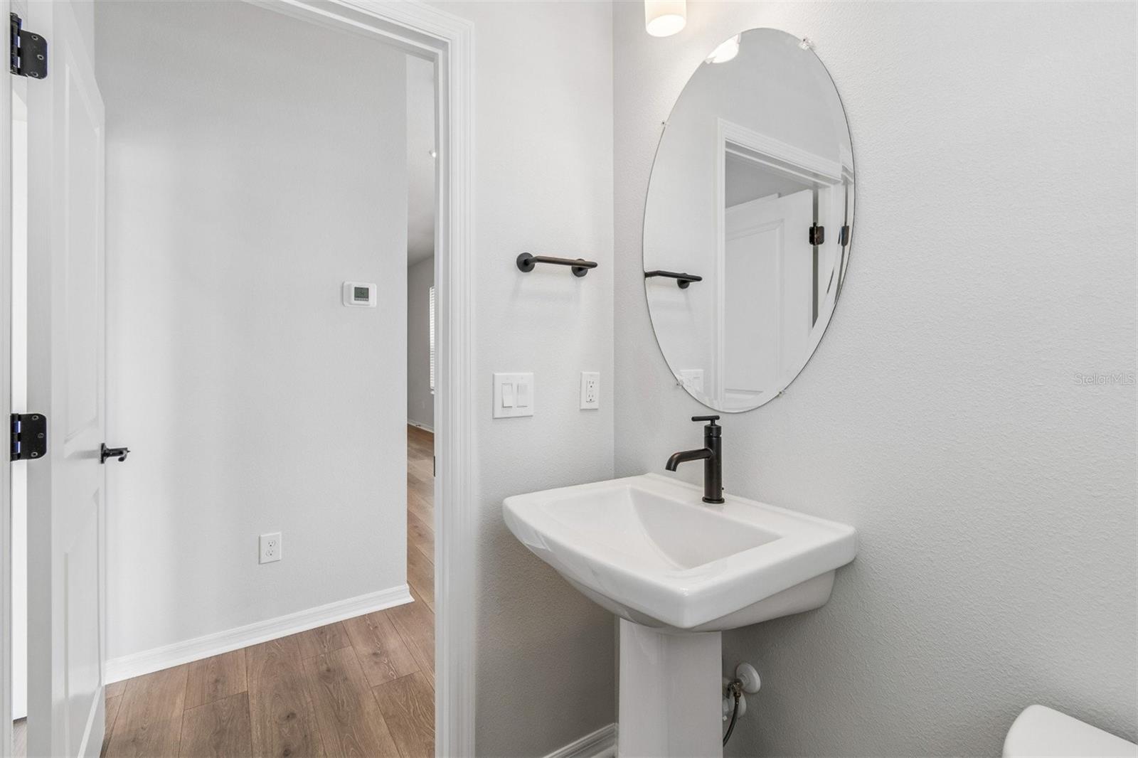 Image 13 of 35 For 4357 Roush Avenue