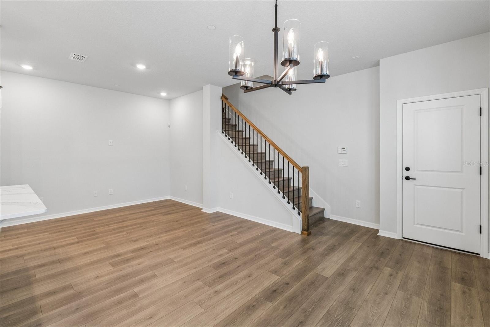 Image 15 of 35 For 4357 Roush Avenue