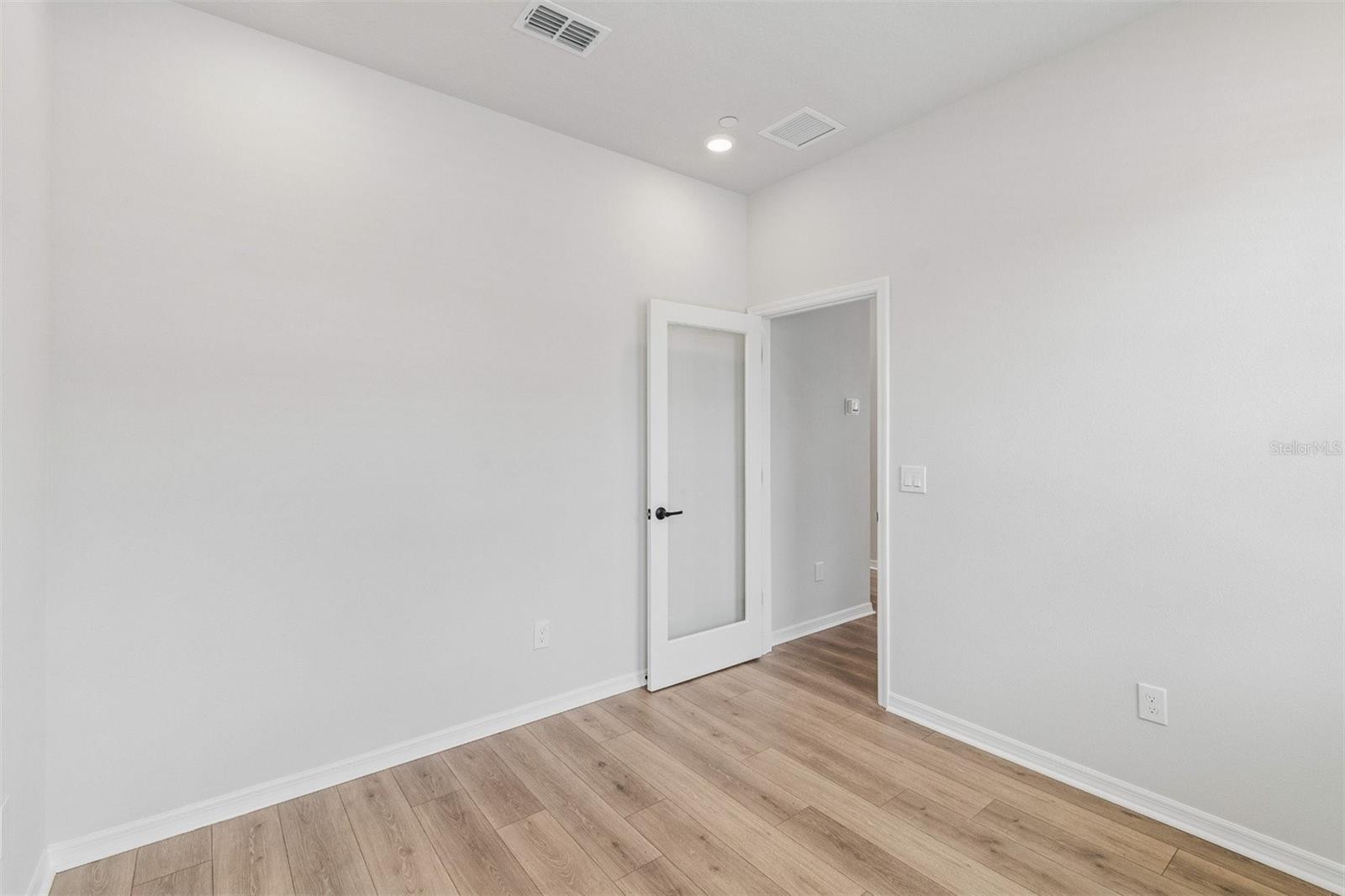 Image 4 of 35 For 4357 Roush Avenue